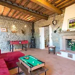 Apartment 3 Bedroom Amazing In Benabbio Bagni di Lucca