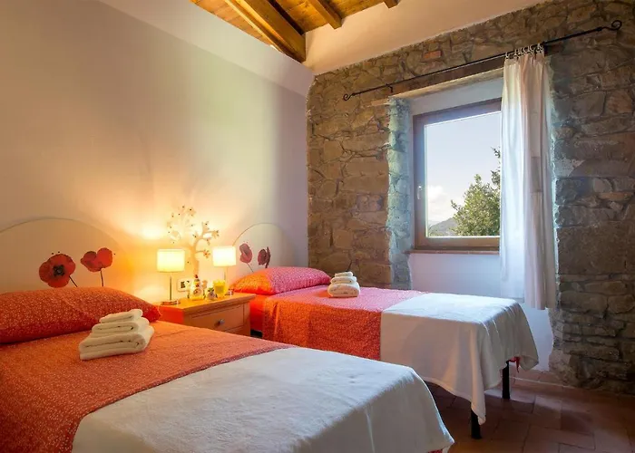 3 Bedroom Amazing In Benabbio Apartment *